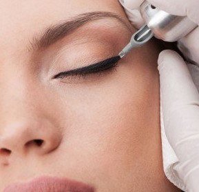 Delineado Permanente de Ojos【CUIDADOS Y CONSECUENCIAS】